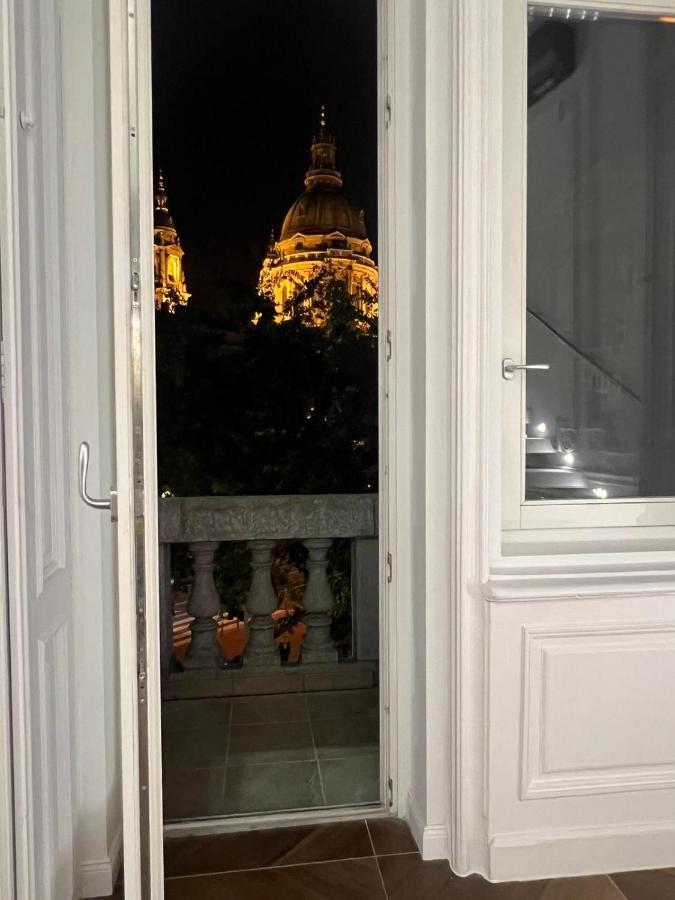Vip Jacuzzi Luxury Lägenhet Budapest Exteriör bild
